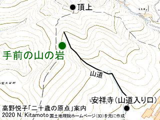 手前の山の地図